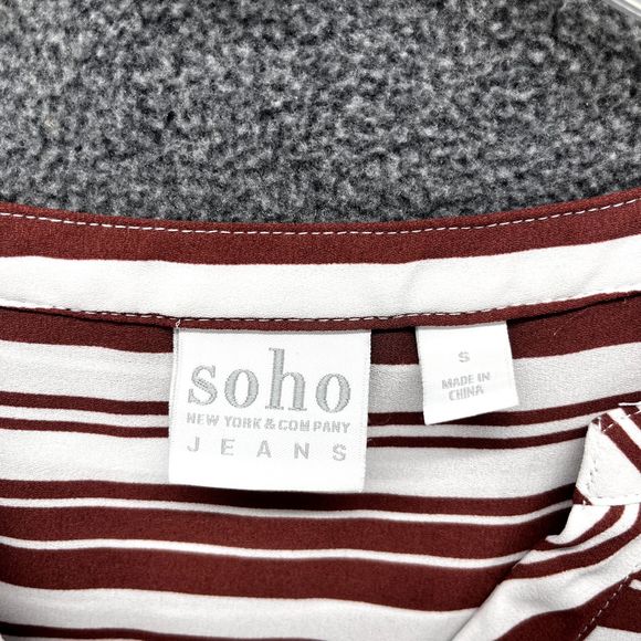 Soho Jeans NY & Co Top Womens Small Red White Striped Short Sleeve Cold Shoulder - Picture 11 of 15